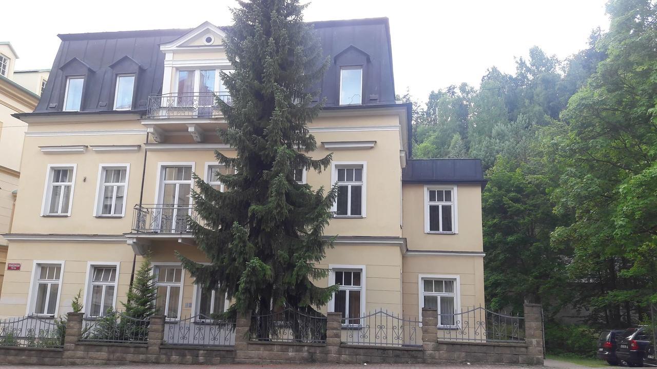 Apartman Lesni Pramen Mariánské Lázně المظهر الخارجي الصورة